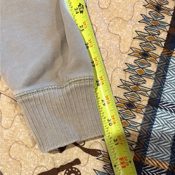 AE Outfitters Seriously Live in butterfly graphic Crewneck sweatshirt - Picture 8 of 9